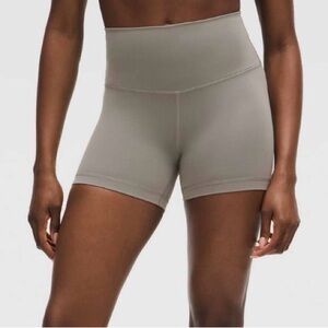 lululemon athletica Wunder Train High-Rise Short 4” Size 6